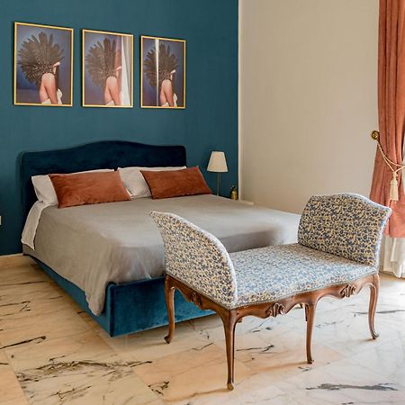 B&B Ruffo Di Bagnara Palazzo Monumentale Napels Buitenkant foto